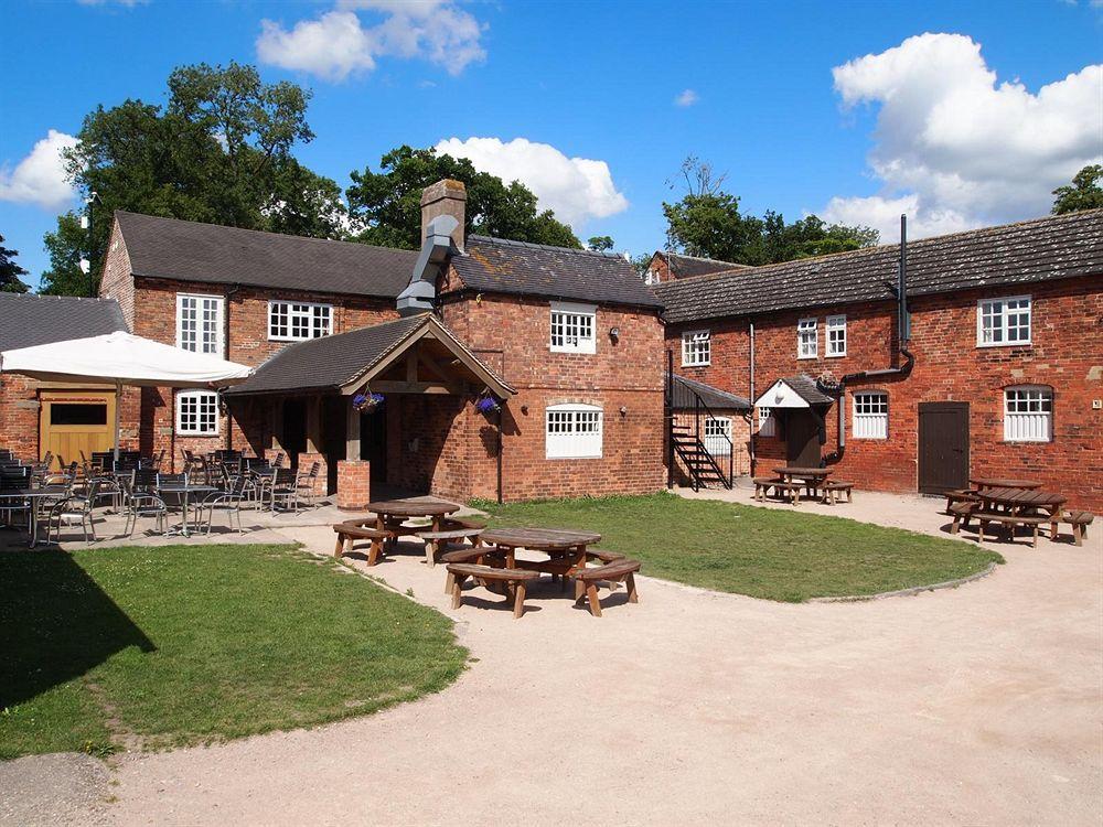 Donington Park Farmhouse Hotel Castle Donington Dış mekan fotoğraf
